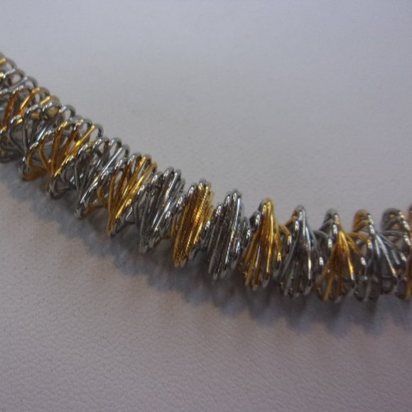 Gold Silver Spring Coil Wire Necklace 21" L - Picture 3 of 6